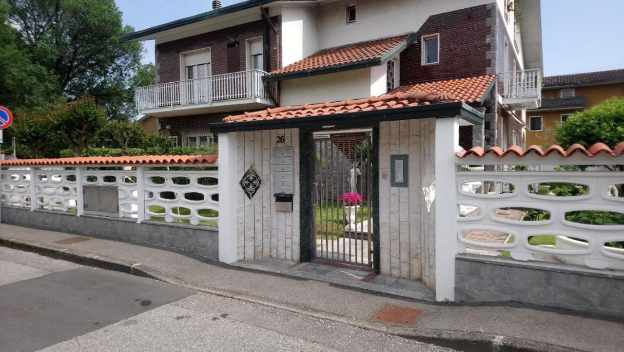 Milano Lodge Bussero Exterior photo